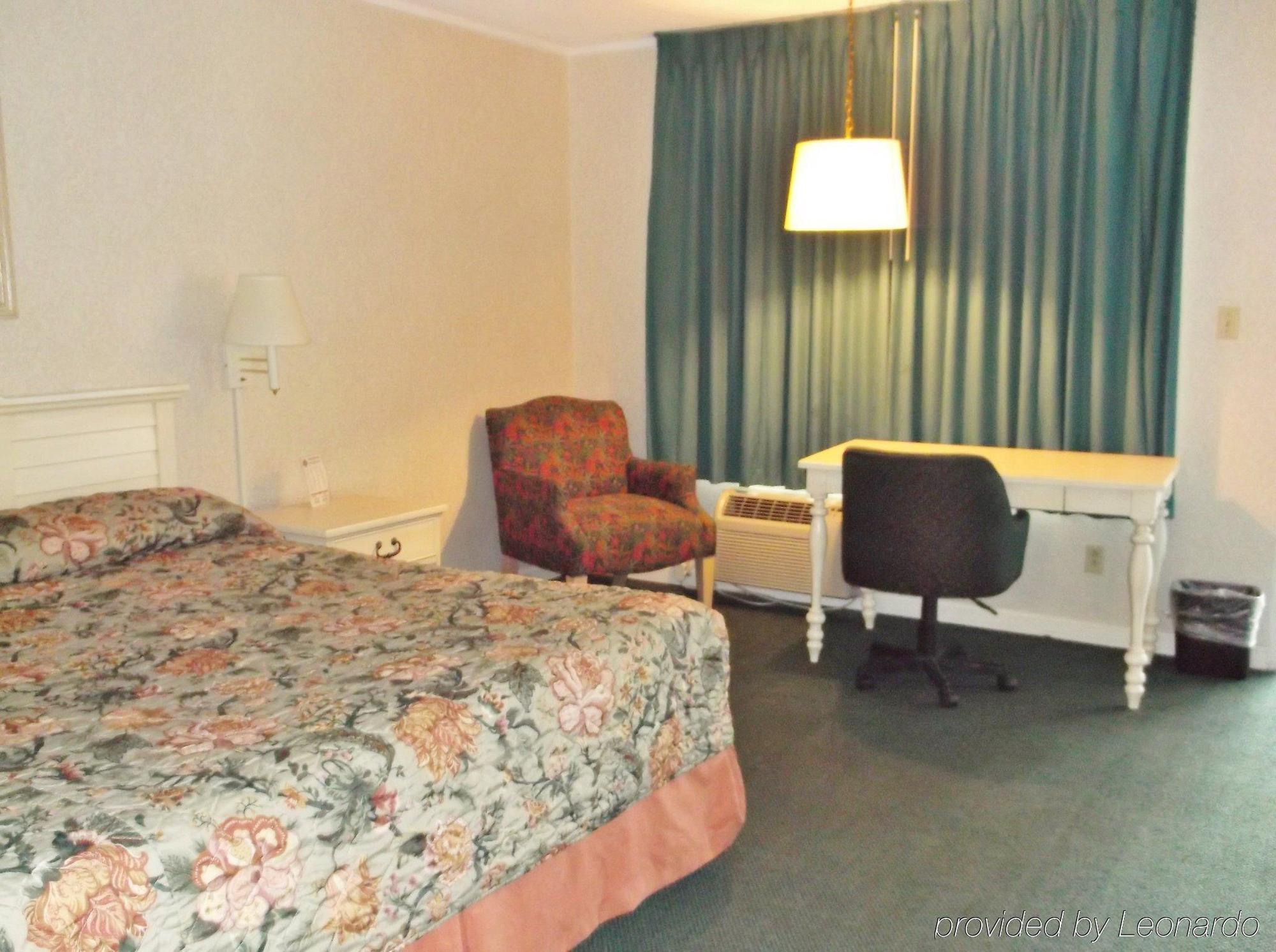 Azalea Inn & Suites Wilmington Zewnętrze zdjęcie
